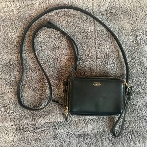 Vince Camuto Leather Crossbody Bag in Black